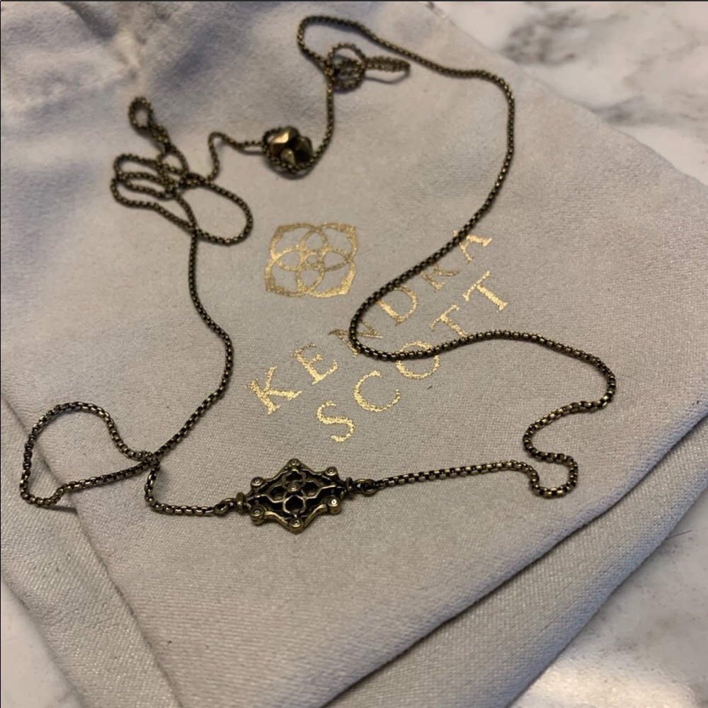 Kendra Scott antique gold Riley necklace